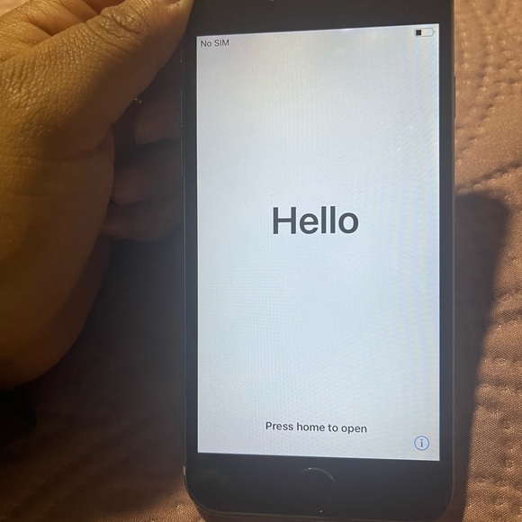 Used iPhone 6 32GB - Picture 2 of 10